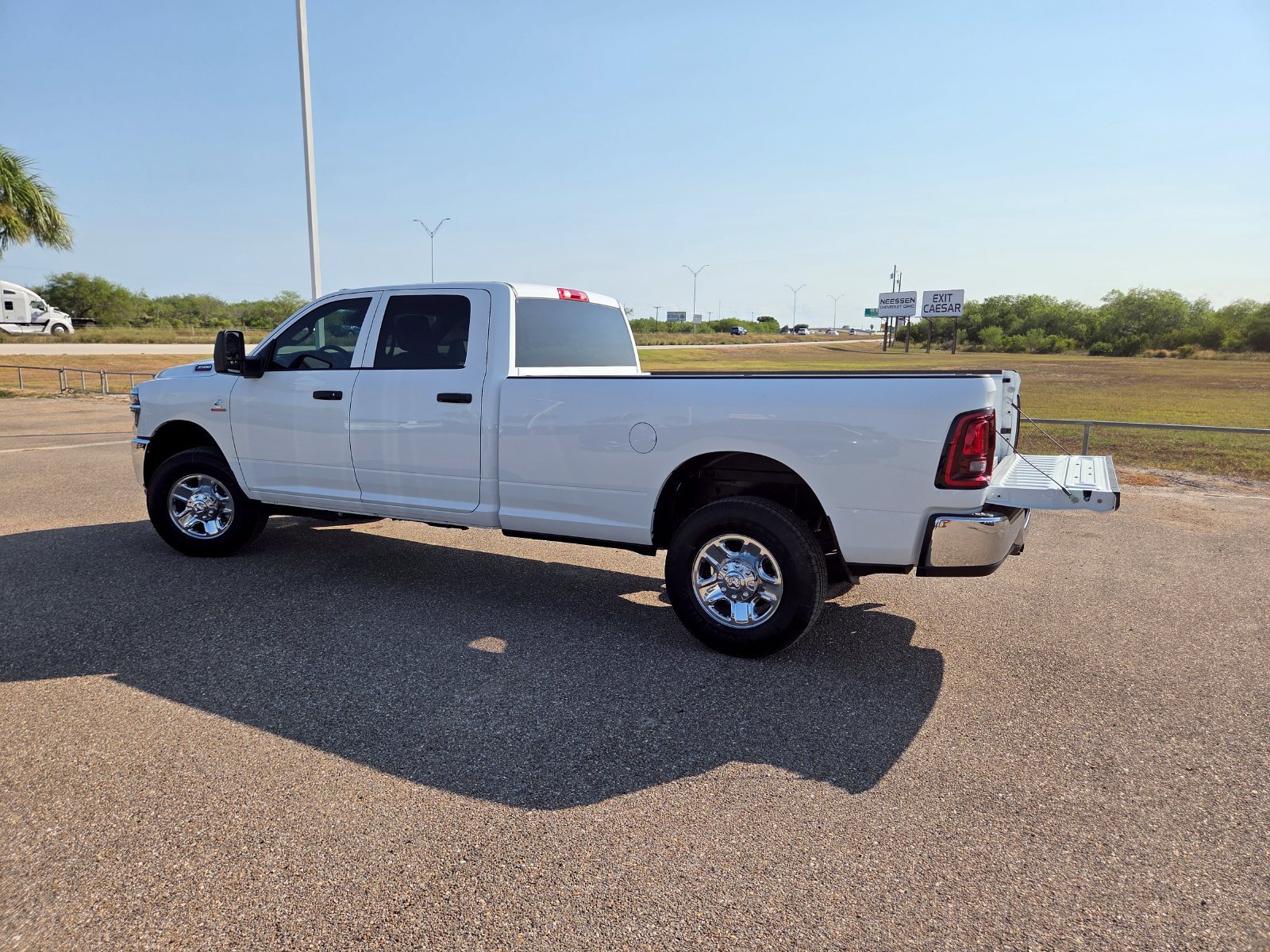 New 2026 RAM 3500 Tradesman w/ Chrome Appearance Group A AWD/4WD image 6