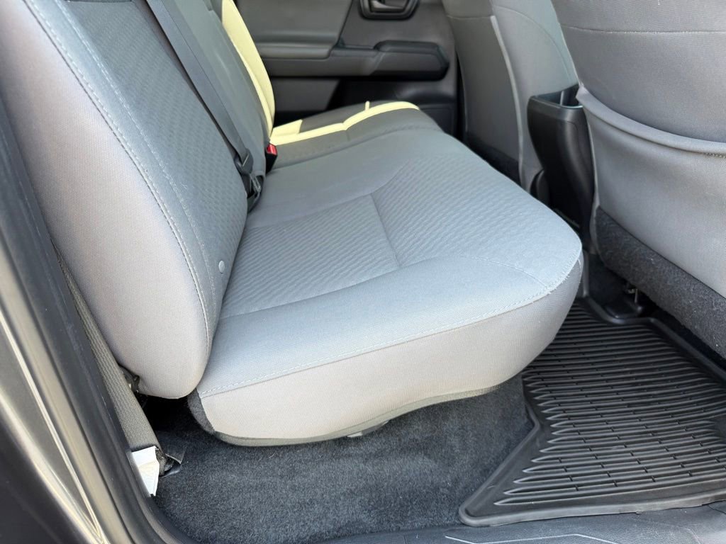 Certified 2021 Toyota Tacoma SR AWD/4WD image 38