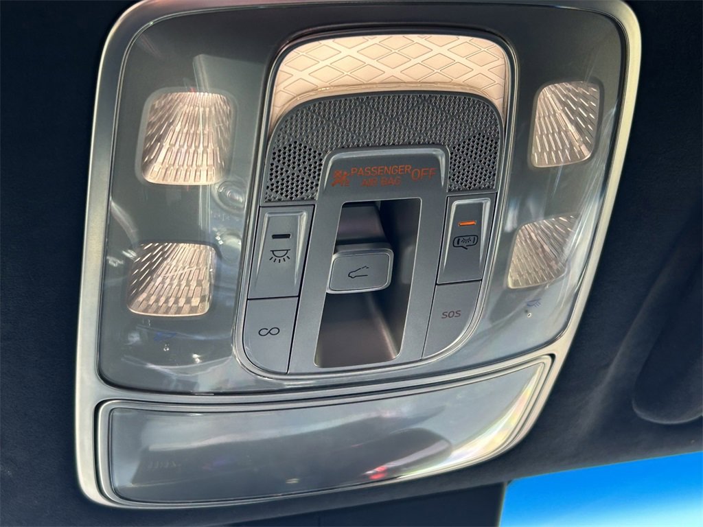 Used 2022 Genesis GV70 3.5T Sport w/ Sport Prestige Package image 20