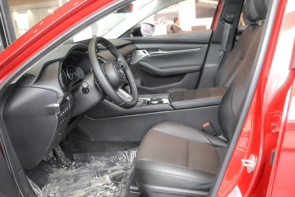 New 2026 MAZDA MAZDA3 2.5 Turbo Sedan w/Premium Plus image 3