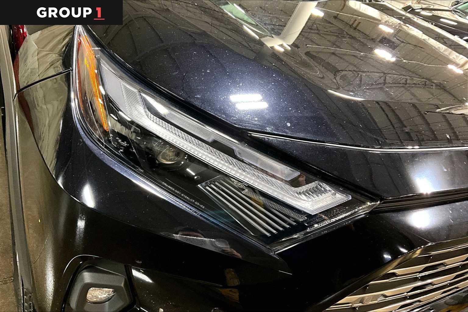 Certified 2025 Toyota RAV4 Limited w/ Advanced Technology Package image 28