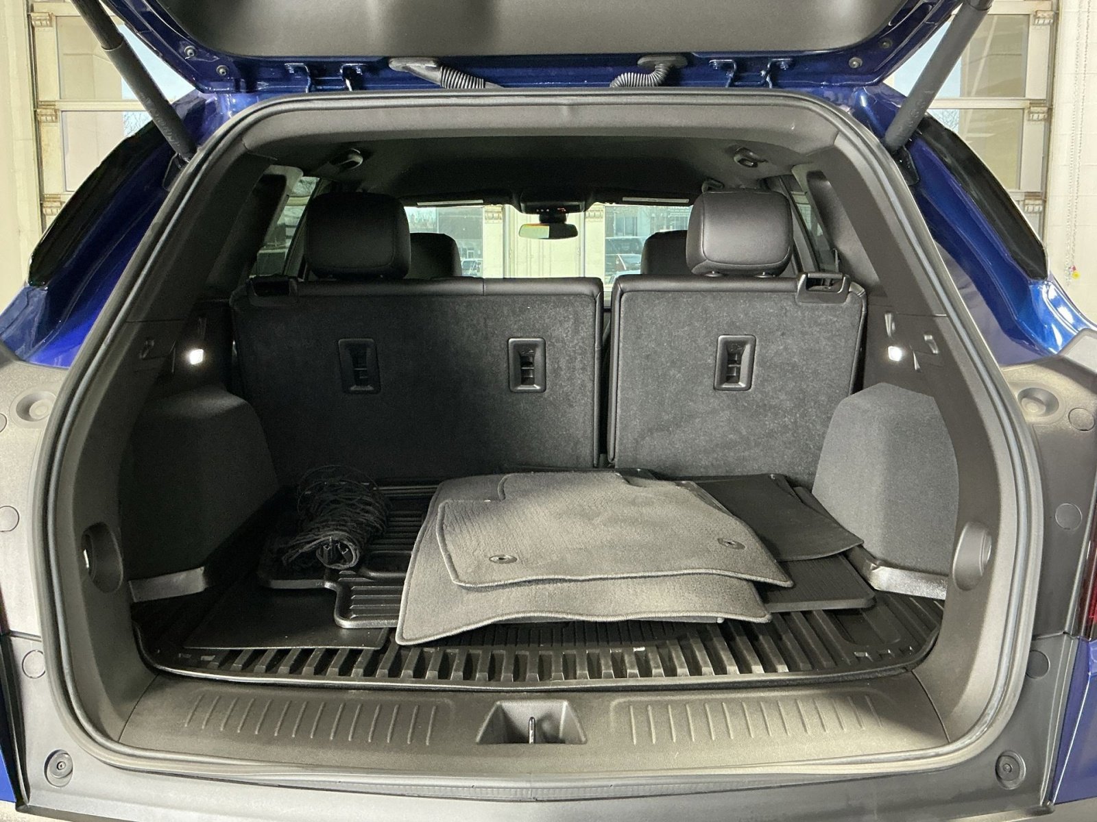 Used 2023 Cadillac XT5 Luxury image 32