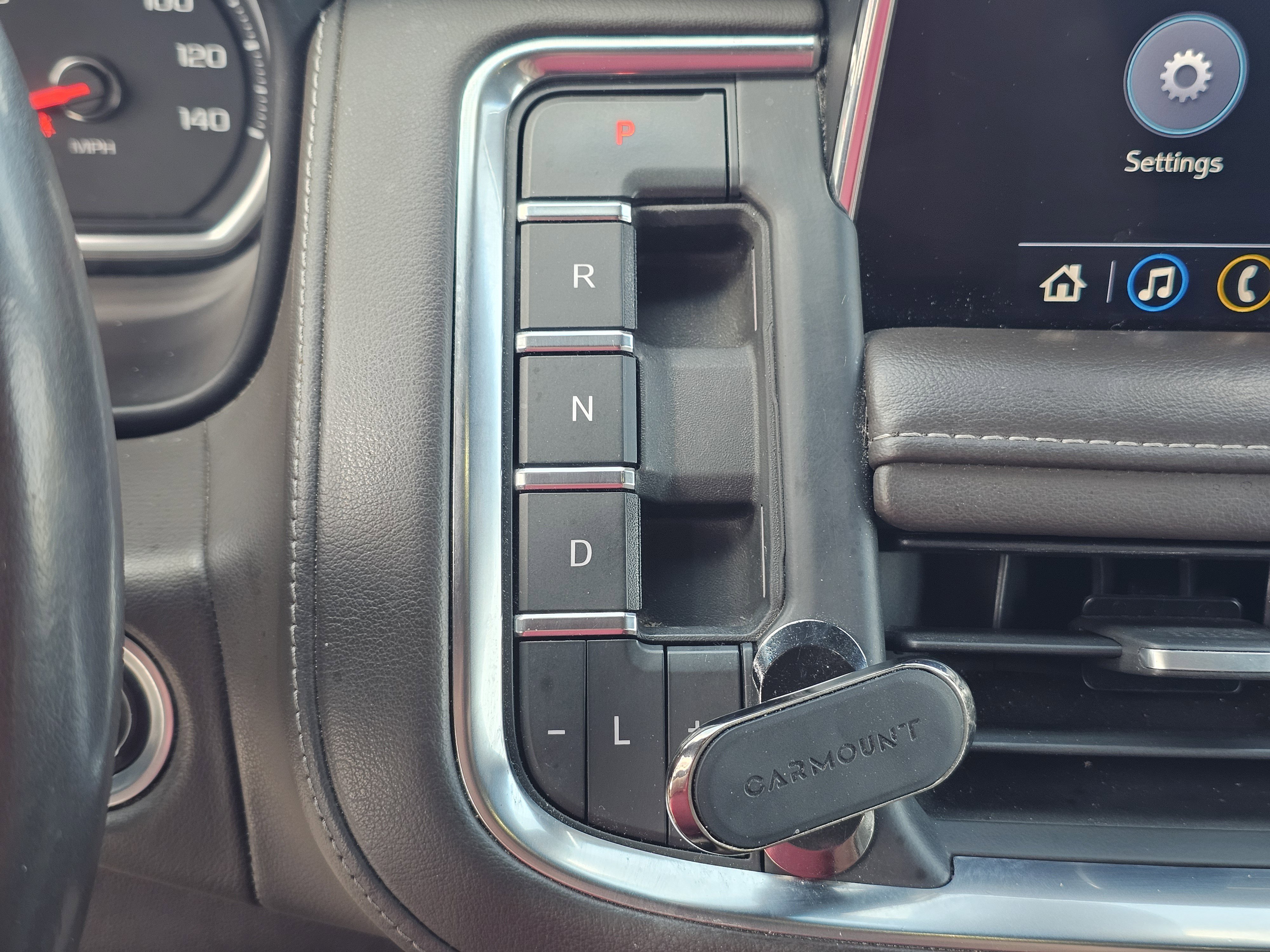 Used 2021 Chevrolet Tahoe Z71 w/ Z71 Off-Road Package image 26