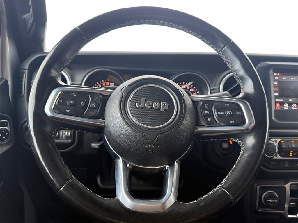 Used 2020 Jeep Gladiator Overland w/ LED Lighting Group image 12