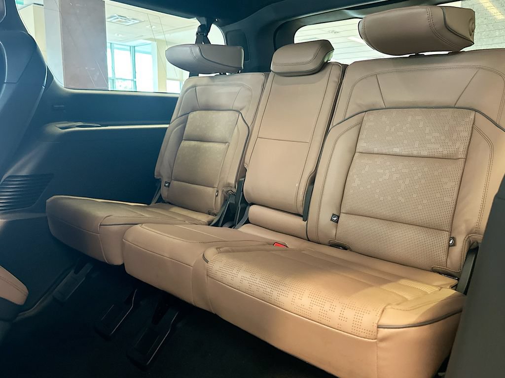 New 2027 Lincoln Navigator L Black Label AWD/4WD image 28