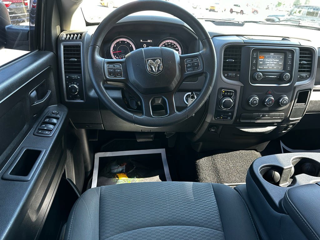 Used 2019 RAM 1500 Express w/ Express Value Package AWD/4WD image 19