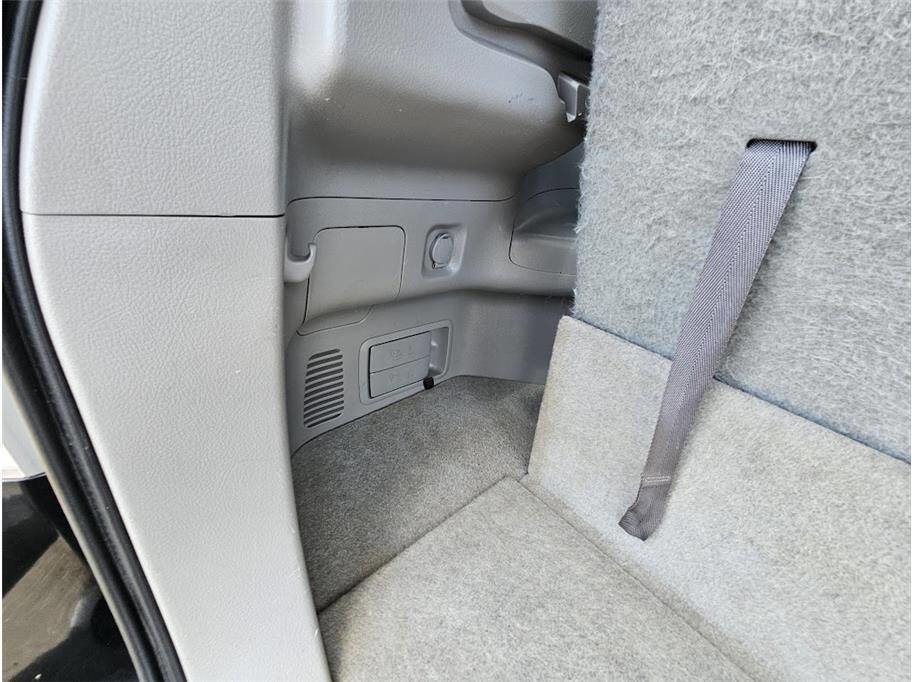 Used 2012 Toyota Highlander SE w/ Tow Pkg AWD/4WD image 48