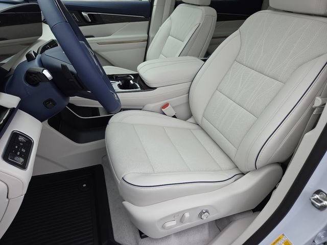 New 2026 Buick Enclave Avenir w/ Super Cruise Package AWD/4WD image 37