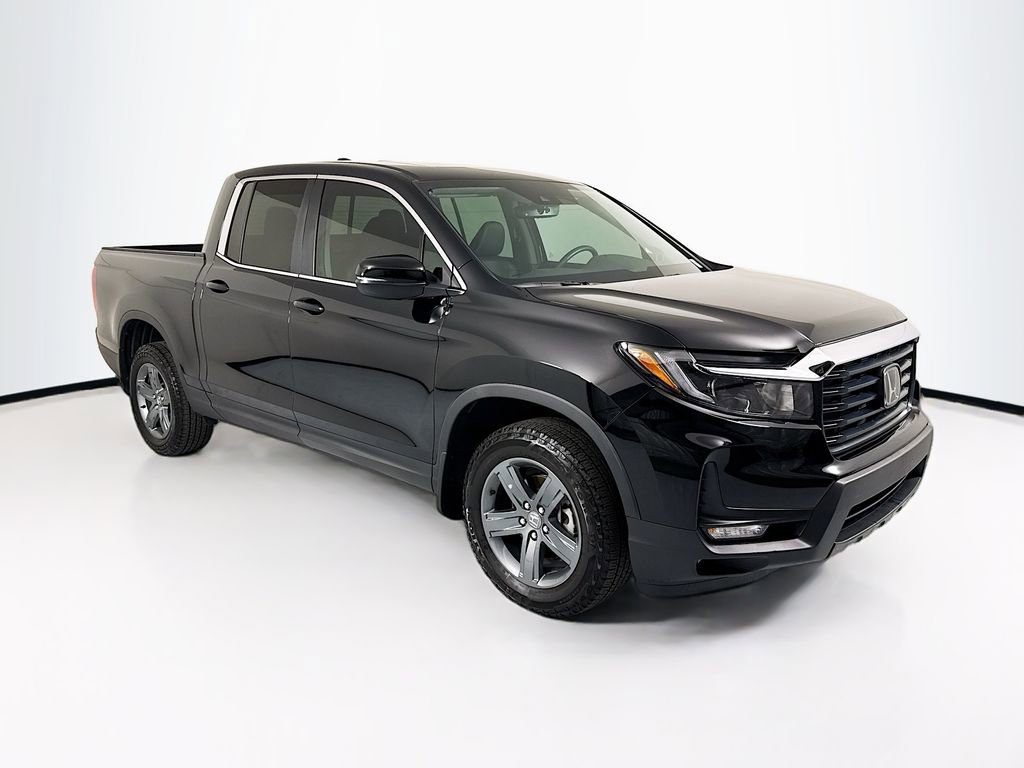 Certified 2023 Honda Ridgeline RTL image 3