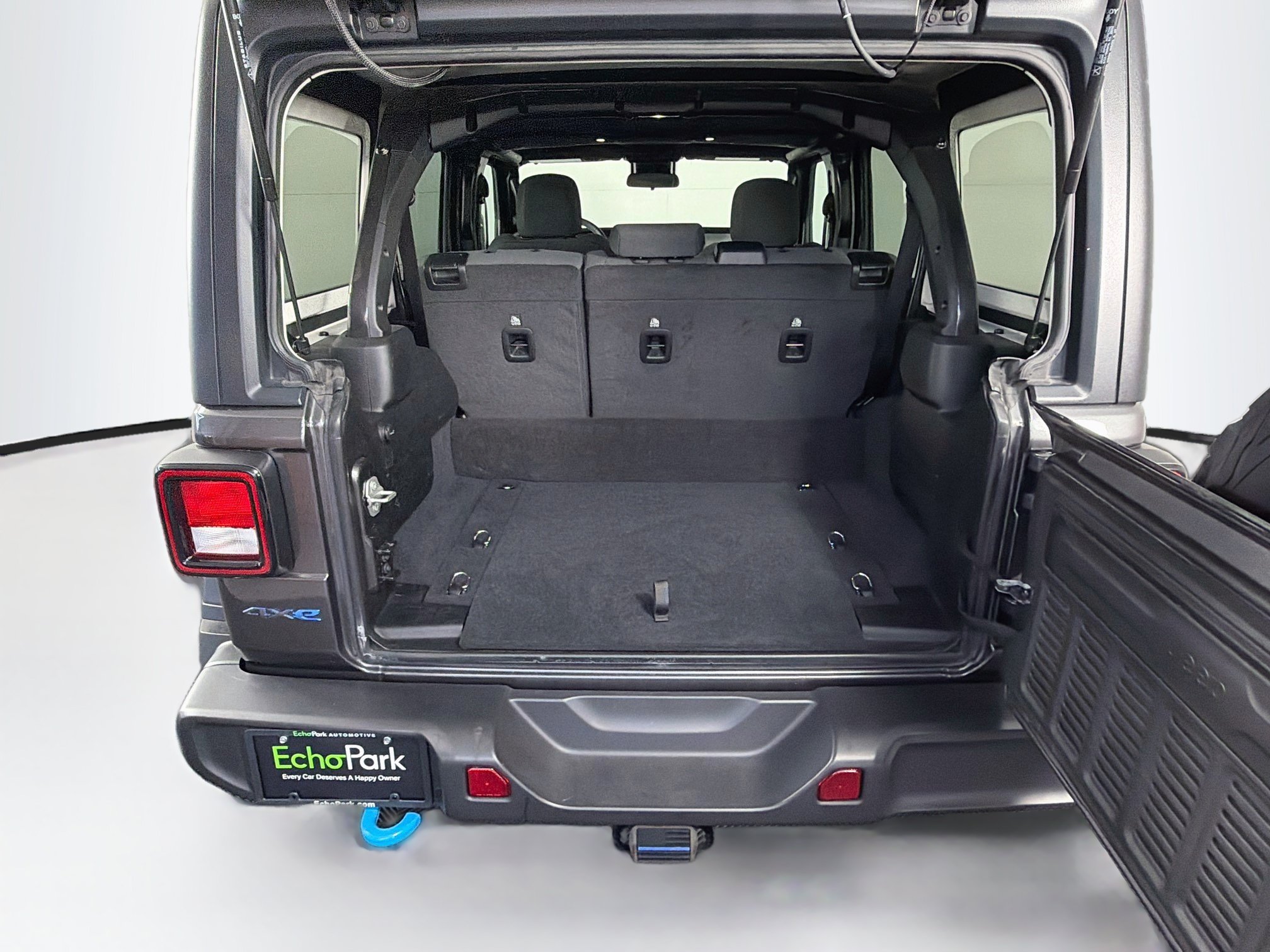 Used 2024 Jeep Wrangler Unlimited AWD/4WD image 29