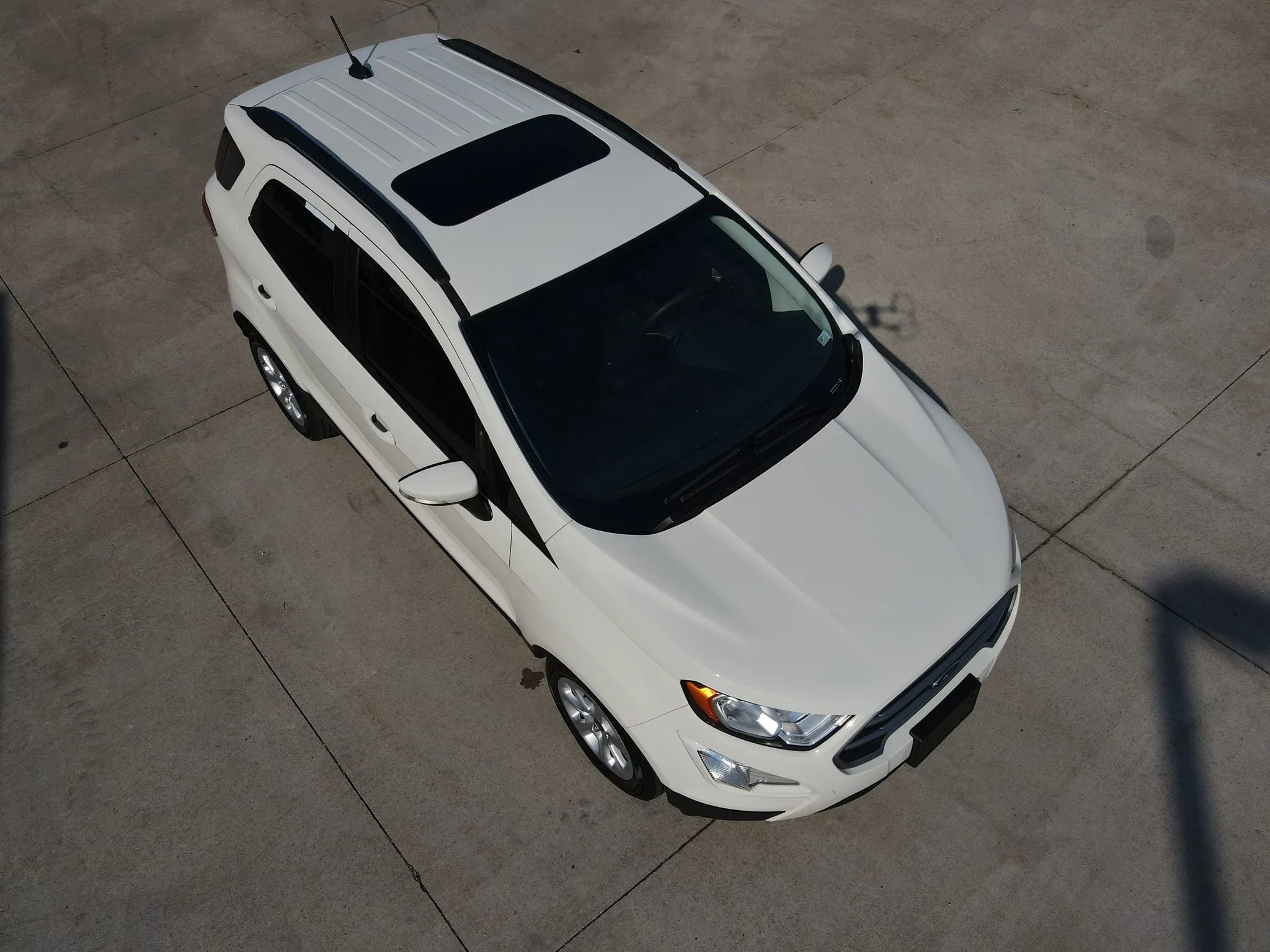 Used 2021 Ford EcoSport SE image 49