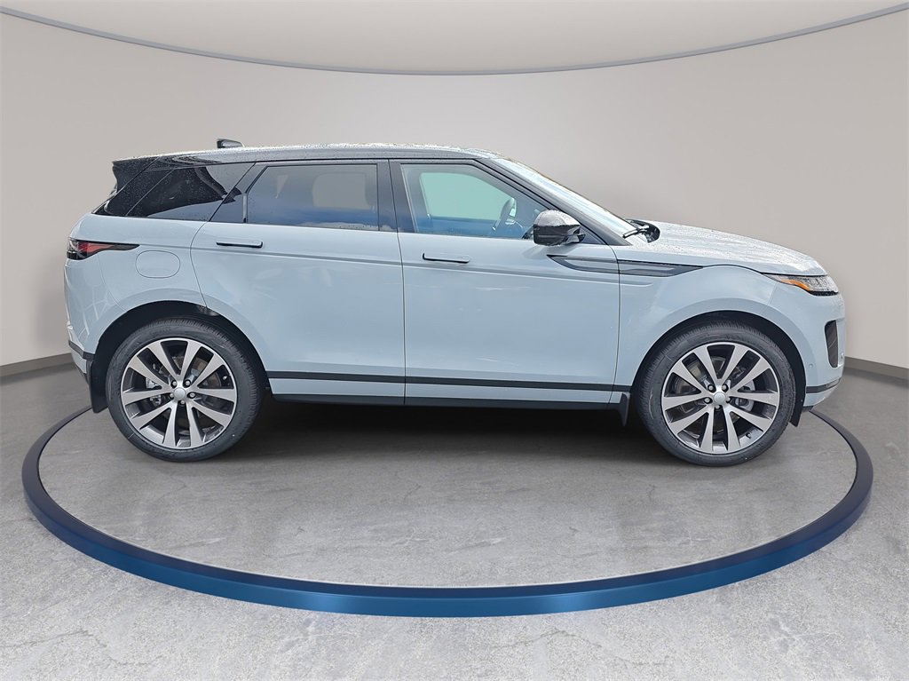 New 2026 Land Rover Range Rover Evoque S image 4