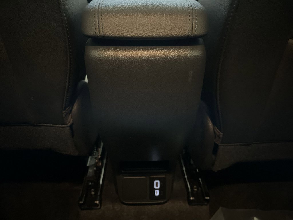 Used 2024 Buick Encore GX Sport Touring image 14