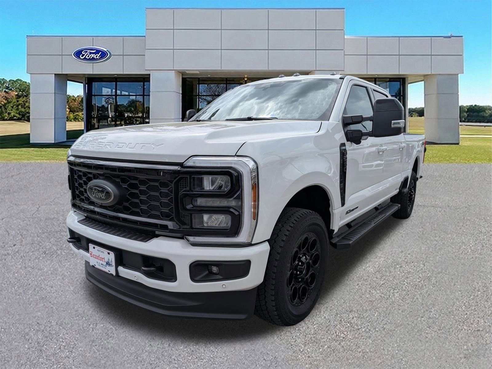 Certified 2026 Ford F250 Lariat w/ Black Appearance Package image 4