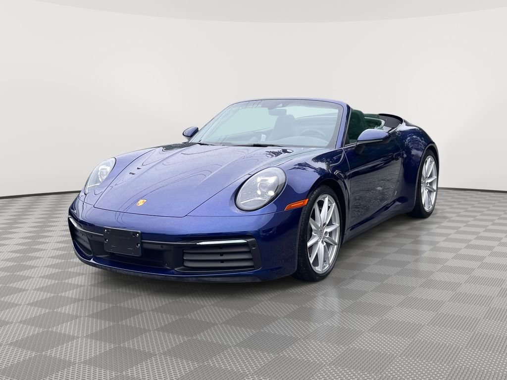 Used 2022 Porsche 911 Carrera 4 image 3