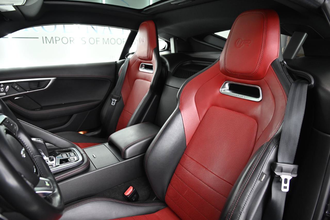 Used 2019 Jaguar F-TYPE R AWD/4WD image 19