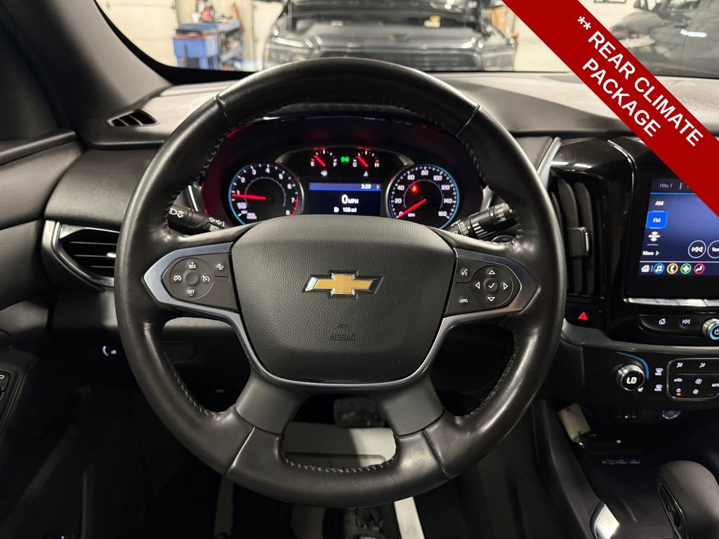 Used 2022 Chevrolet Traverse LT AWD/4WD image 16