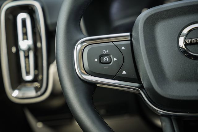 New 2026 Volvo XC40 B5 Plus w/ Climate Package image 31