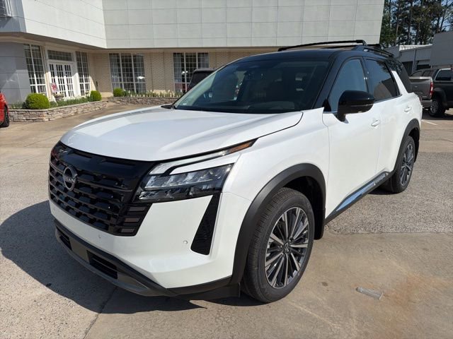 New 2026 Nissan Pathfinder Platinum AWD/4WD image 2