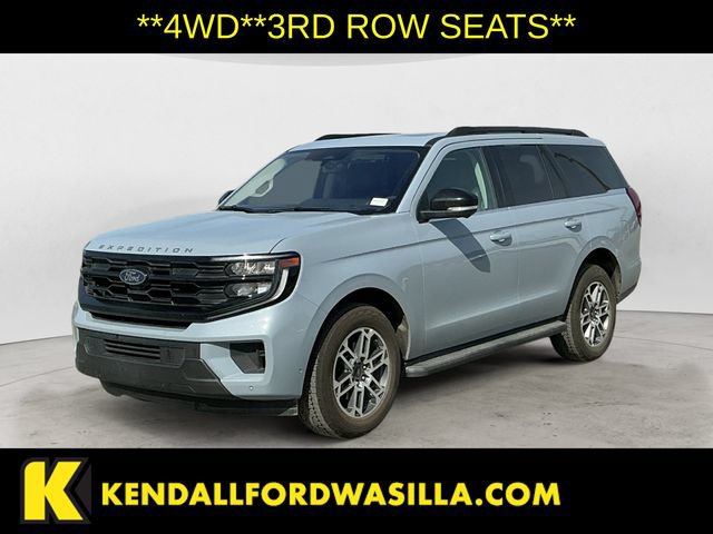 Certified 2025 Ford Expedition Active AWD/4WD image 1