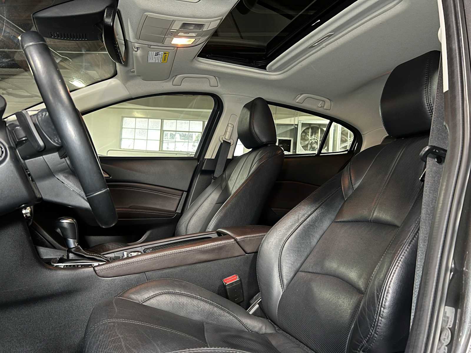 Used 2018 MAZDA MAZDA3 Grand Touring w/ Premium Equipment Package image 21