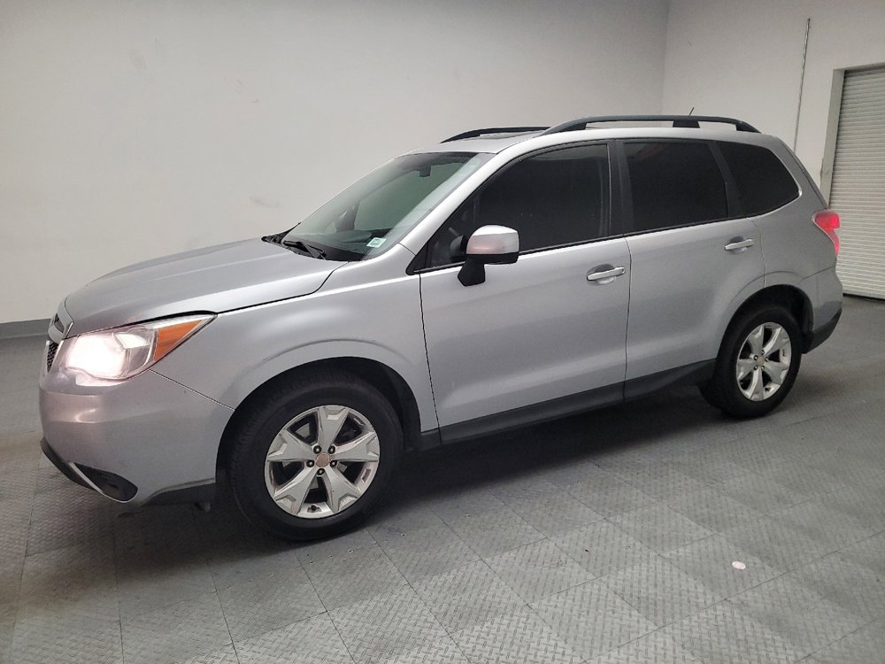 Used 2014 Subaru Forester 2.5i Premium w/ All-Weather Package image 2
