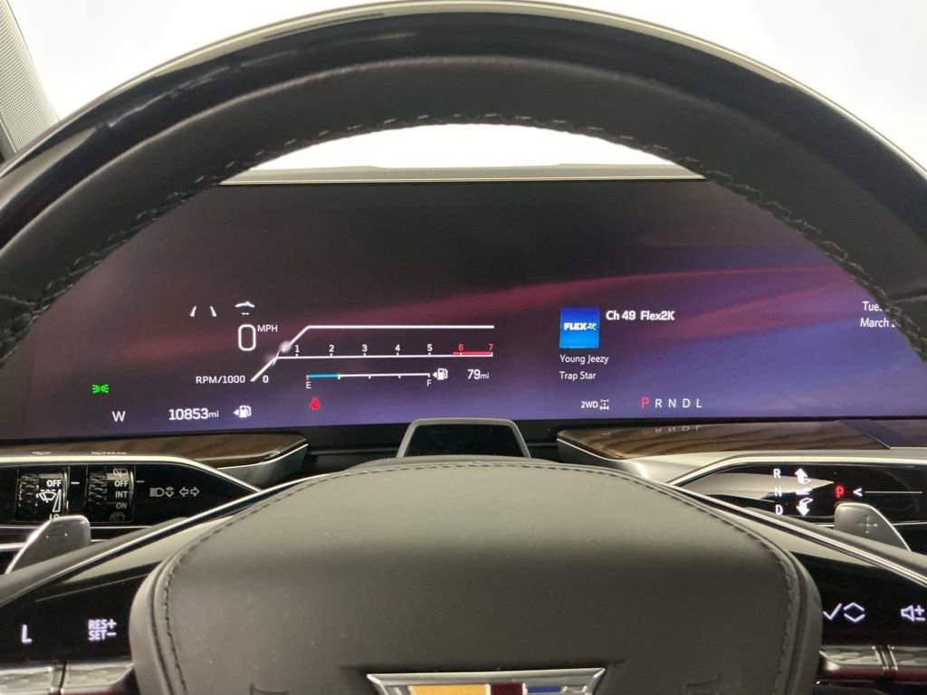 Used 2025 Cadillac Escalade Sport Platinum w/ LPO, ONYX Package image 10