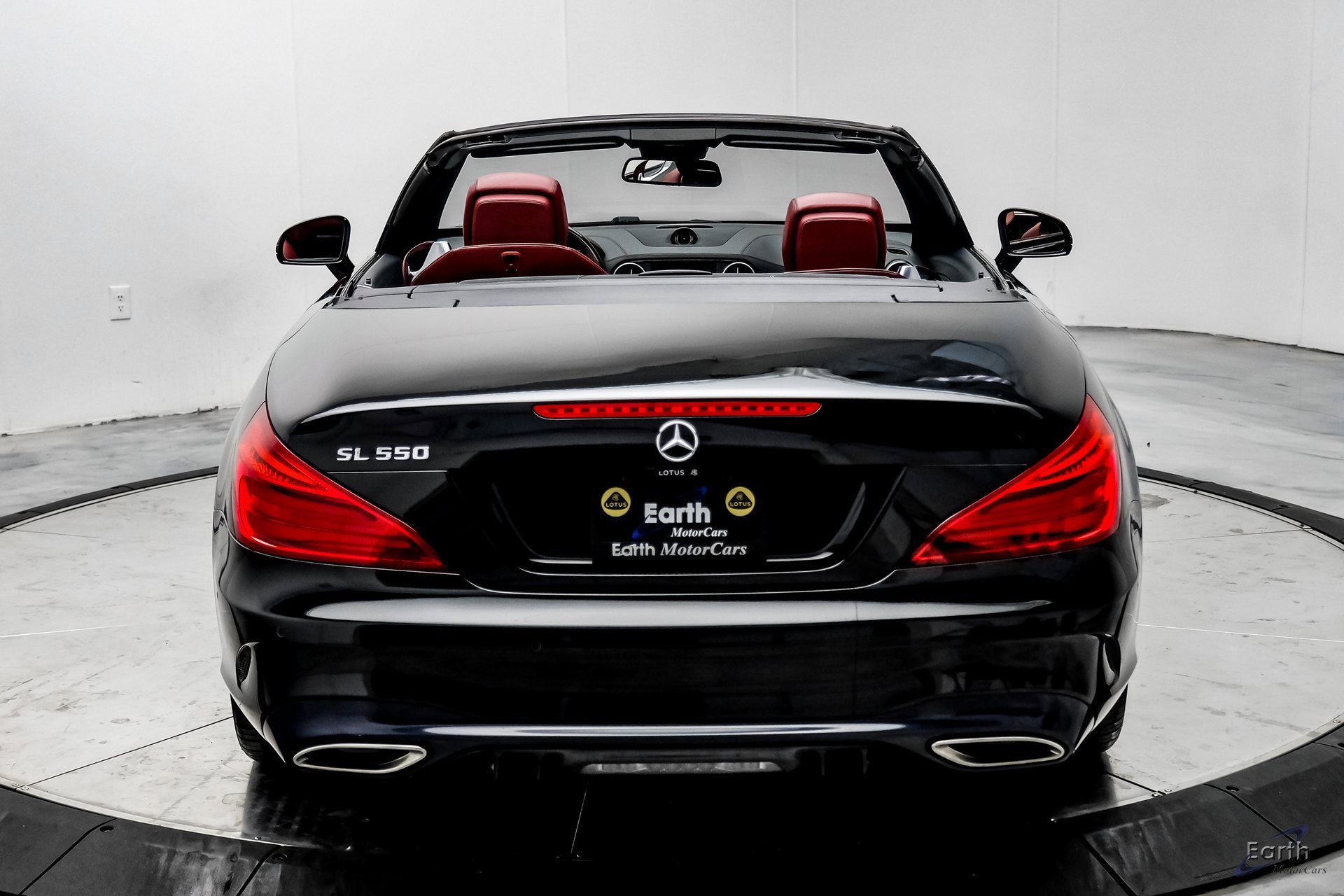 Used 2017 Mercedes-Benz SL 550 image 13