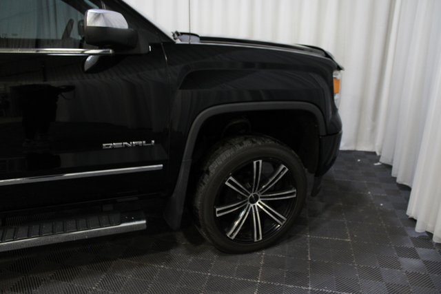 Used 2015 GMC Sierra 1500 Denali w/ Driver Alert Package image 11