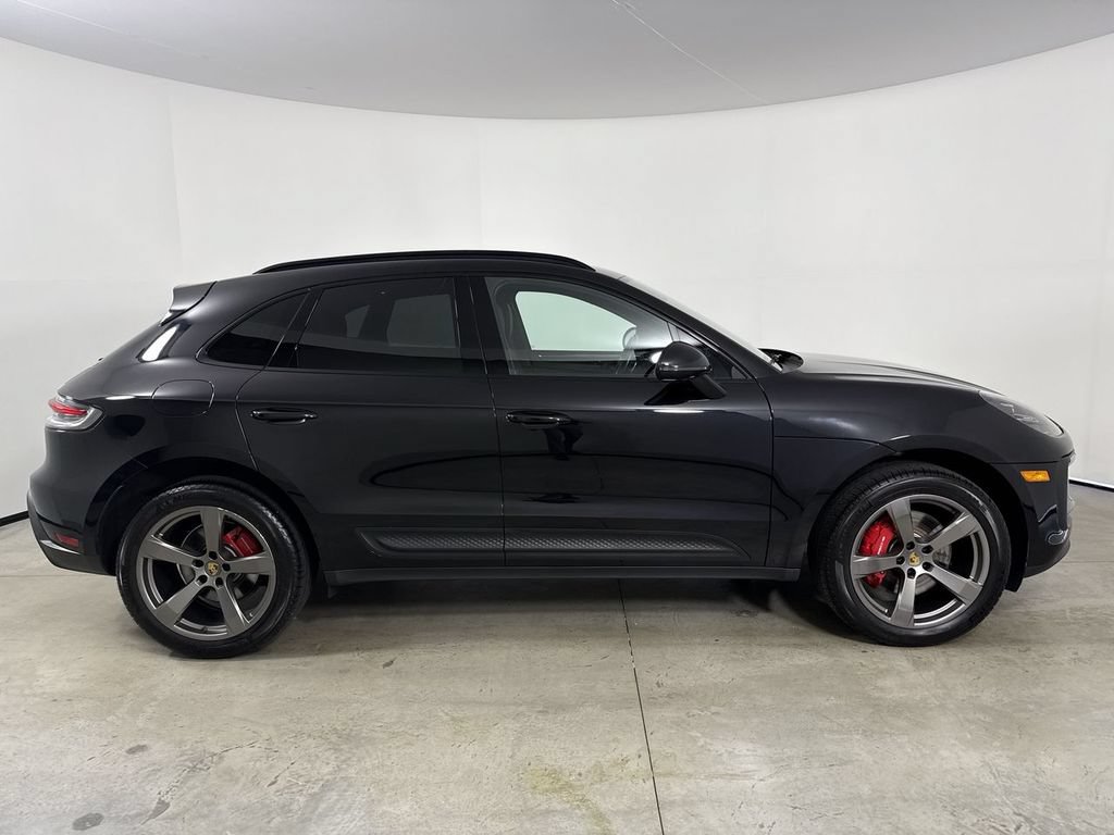 Certified 2022 Porsche Macan S AWD/4WD image 8