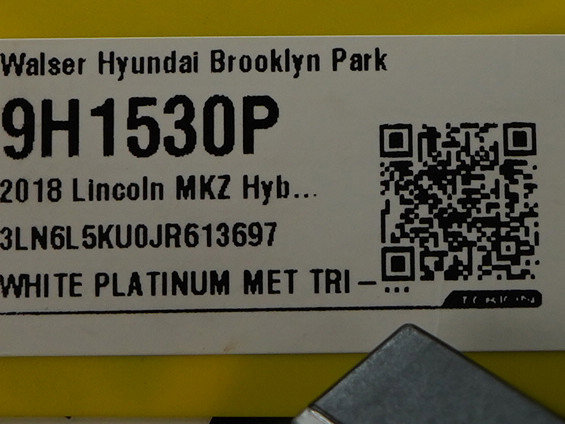 Used 2018 Lincoln MKZ Premiere image 28