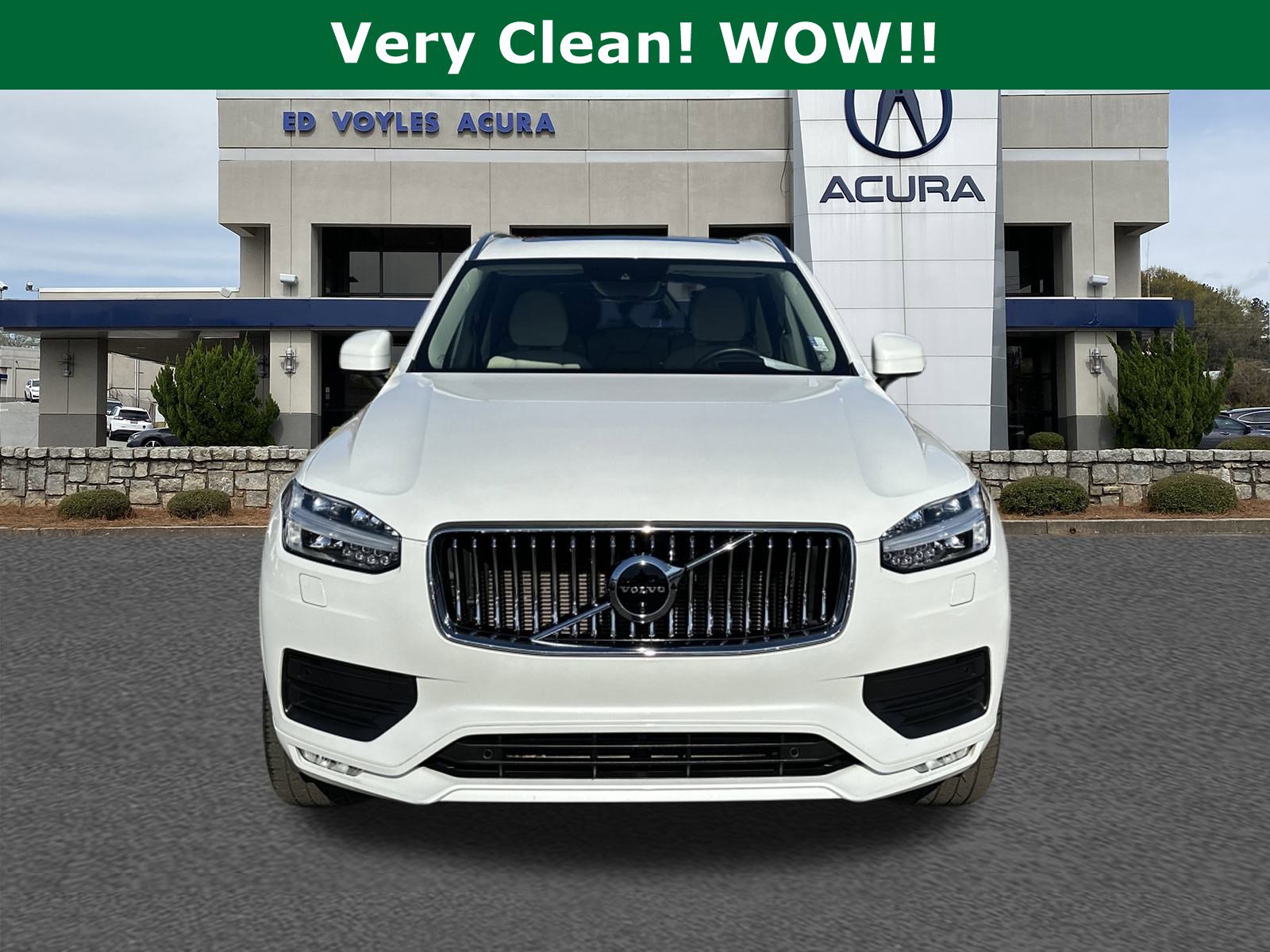 Used 2020 Volvo XC90 T6 Momentum w/ Protection Package image 2