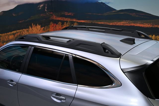 Used 2025 Subaru Outback Premium w/ Popular Package #1A image 15