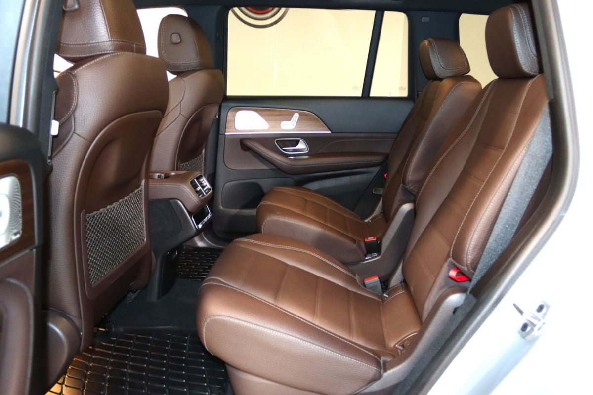 Used 2023 Mercedes-Benz GLS 450 4MATIC image 63