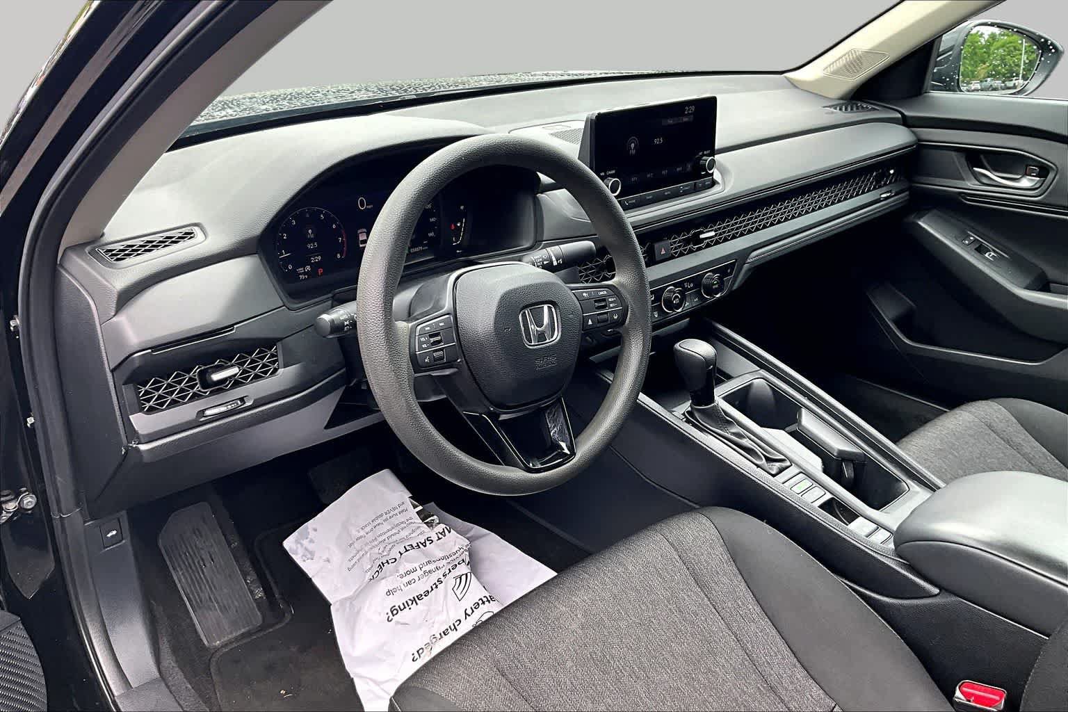Used 2023 Honda Accord EX image 18