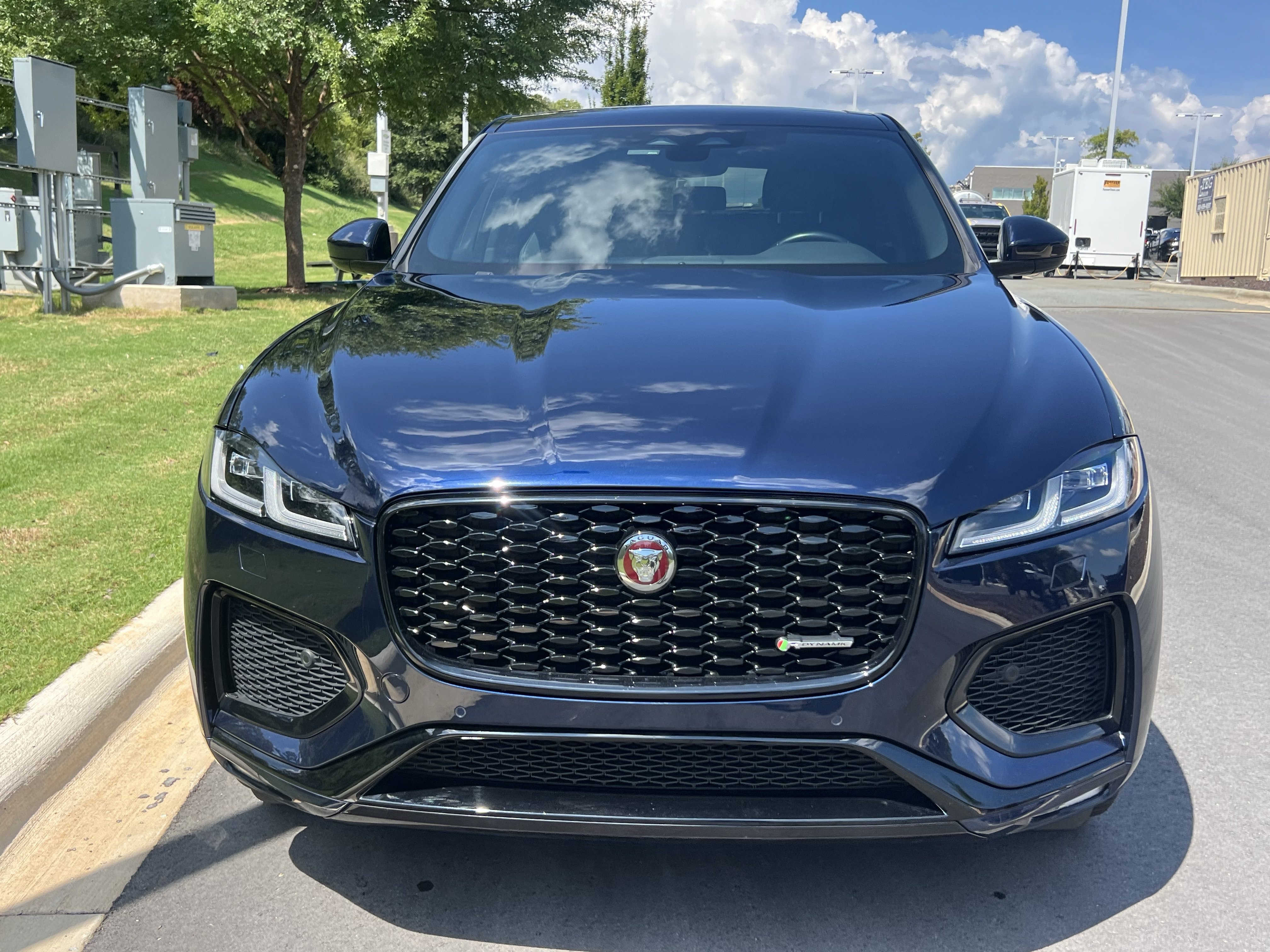 Certified 2023 Jaguar F-PACE R-Dynamic S AWD/4WD image 16