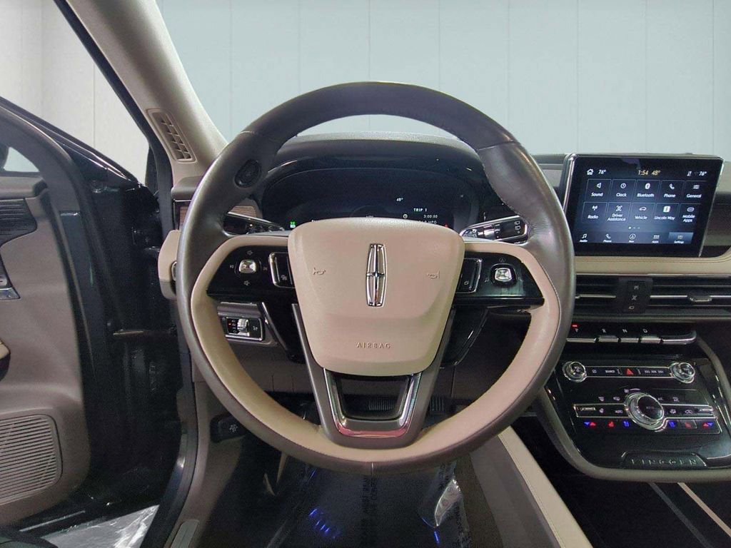 Certified 2022 Lincoln Corsair Reserve w/ Equipment Group 201A image 19