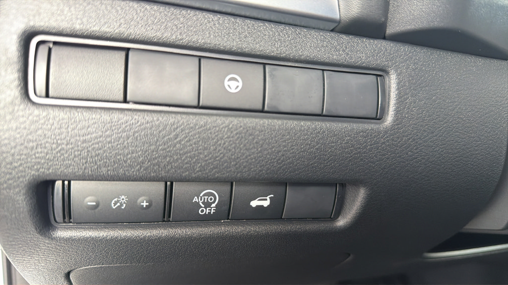New 2026 Nissan Rogue SV FWD image 21