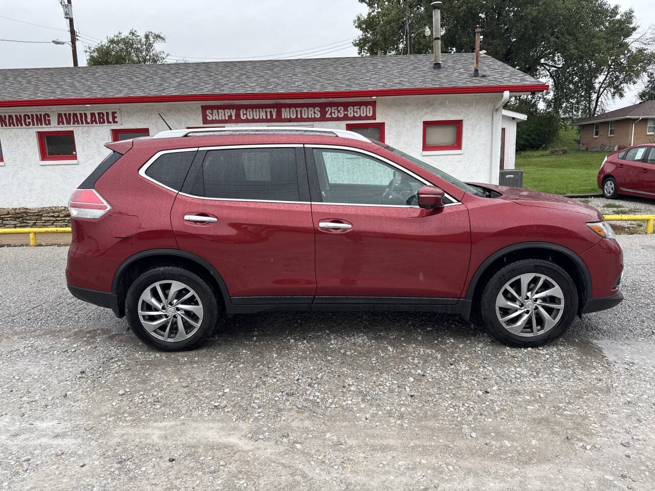 Used 2015 Nissan Rogue SL w/ SL Premium Package AWD/4WD image 2