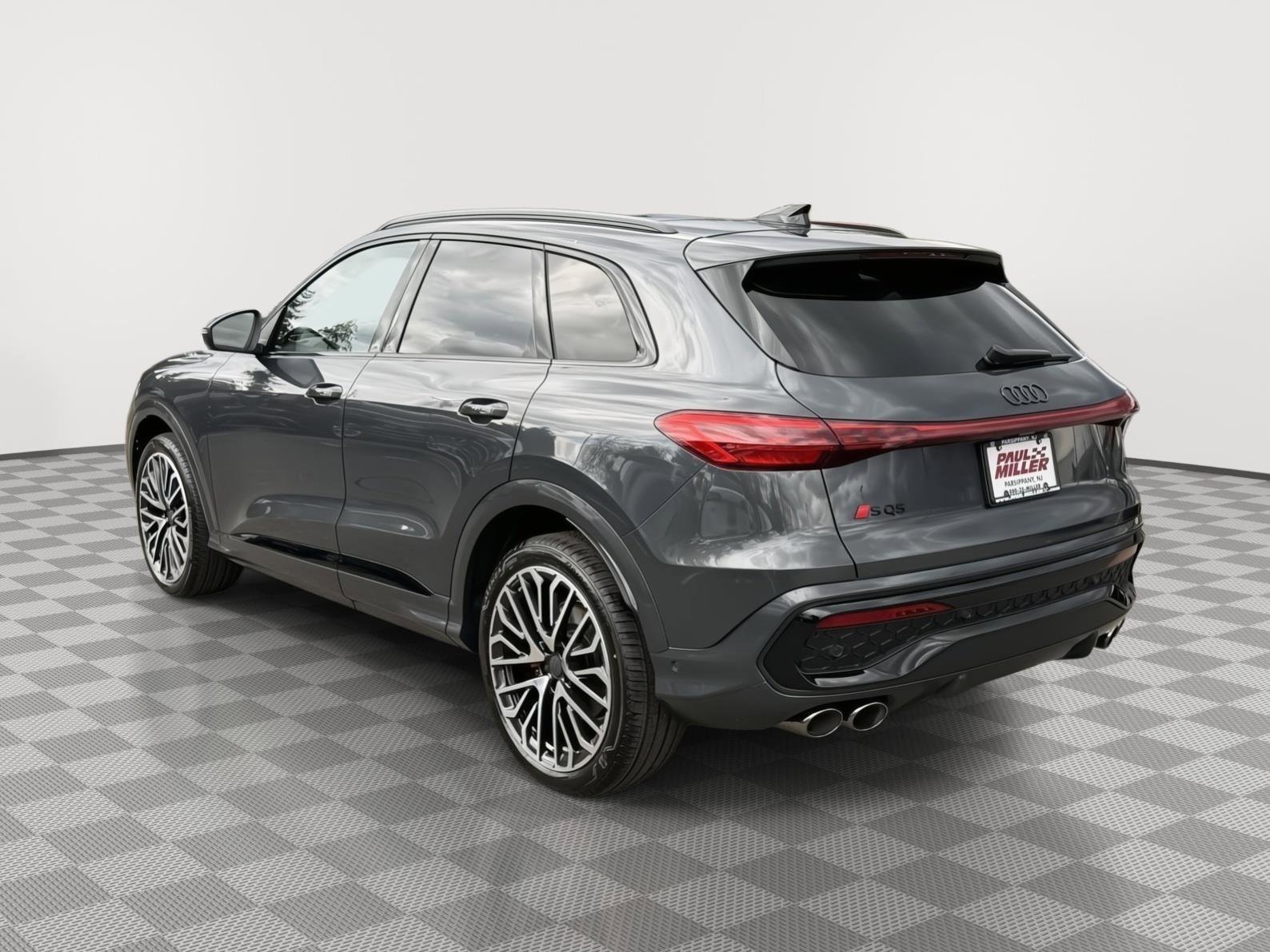 New 2026 Audi SQ5 Premium Plus image 4