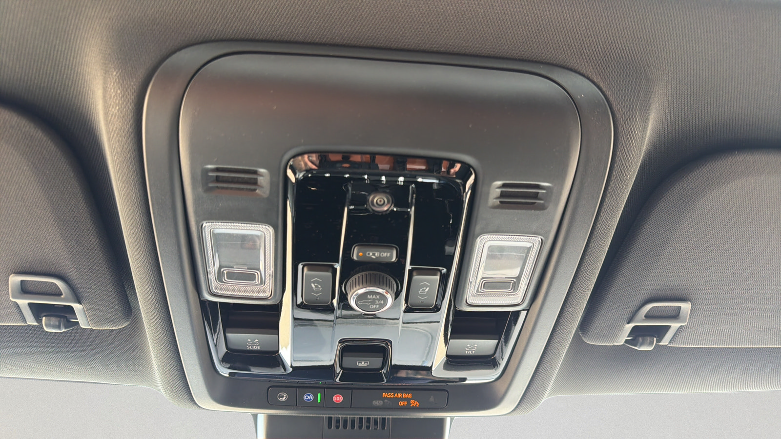 New 2026 GMC Yukon AT4 w/ LPO, Floor Liner Package AWD/4WD image 20
