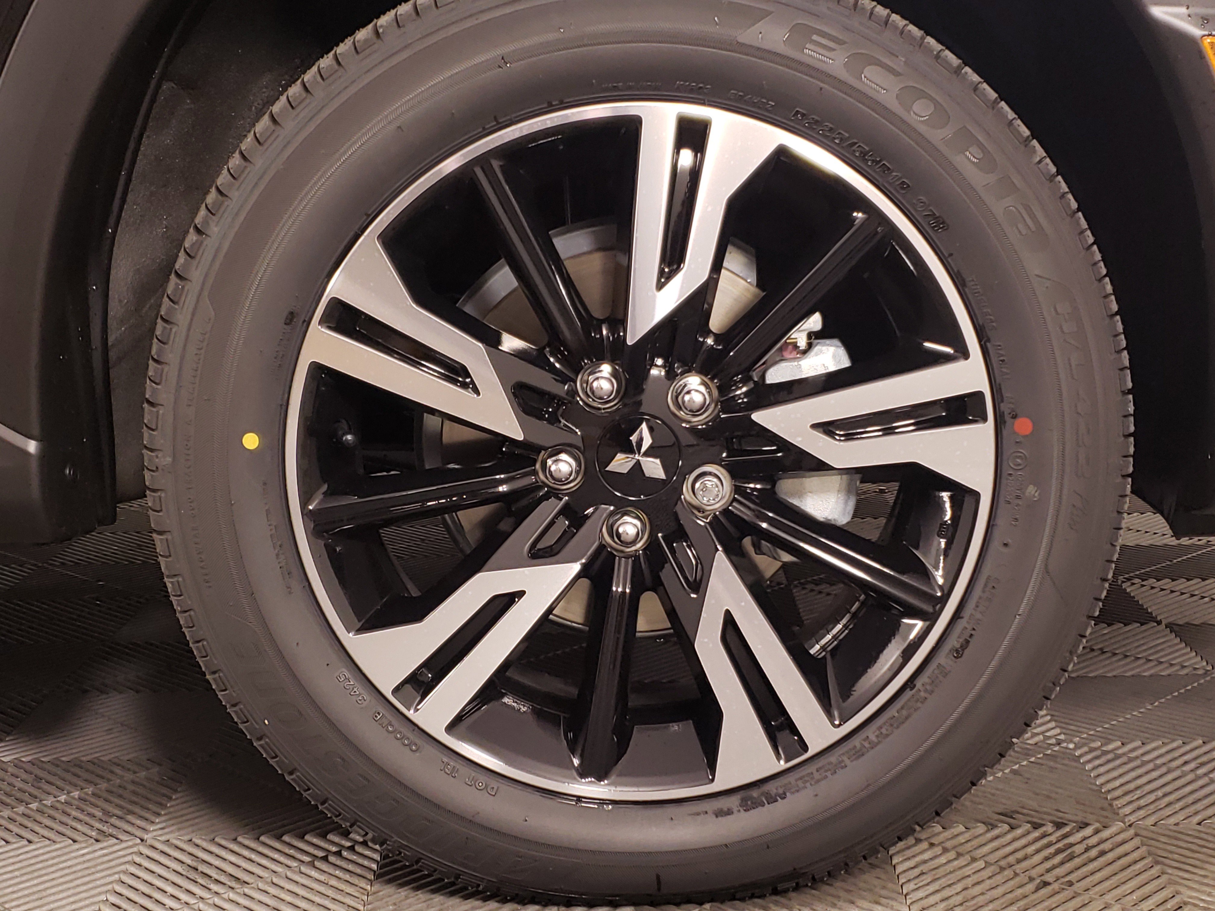 New 2026 Mitsubishi Eclipse Cross SE image 6