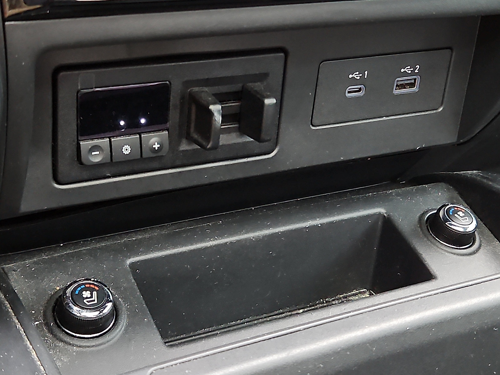 Certified 2024 Nissan Titan PRO-4X w/ Pro-4x Convenience Package AWD/4WD image 24