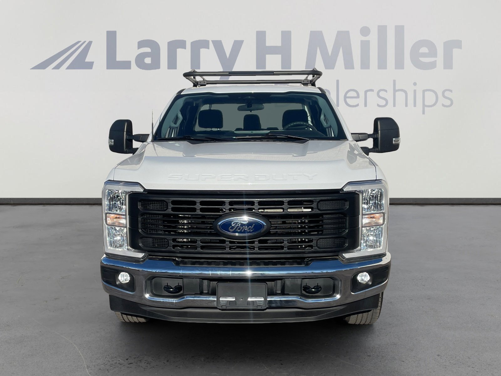 Used 2024 Ford F250 XL w/ XL Chrome Package image 8