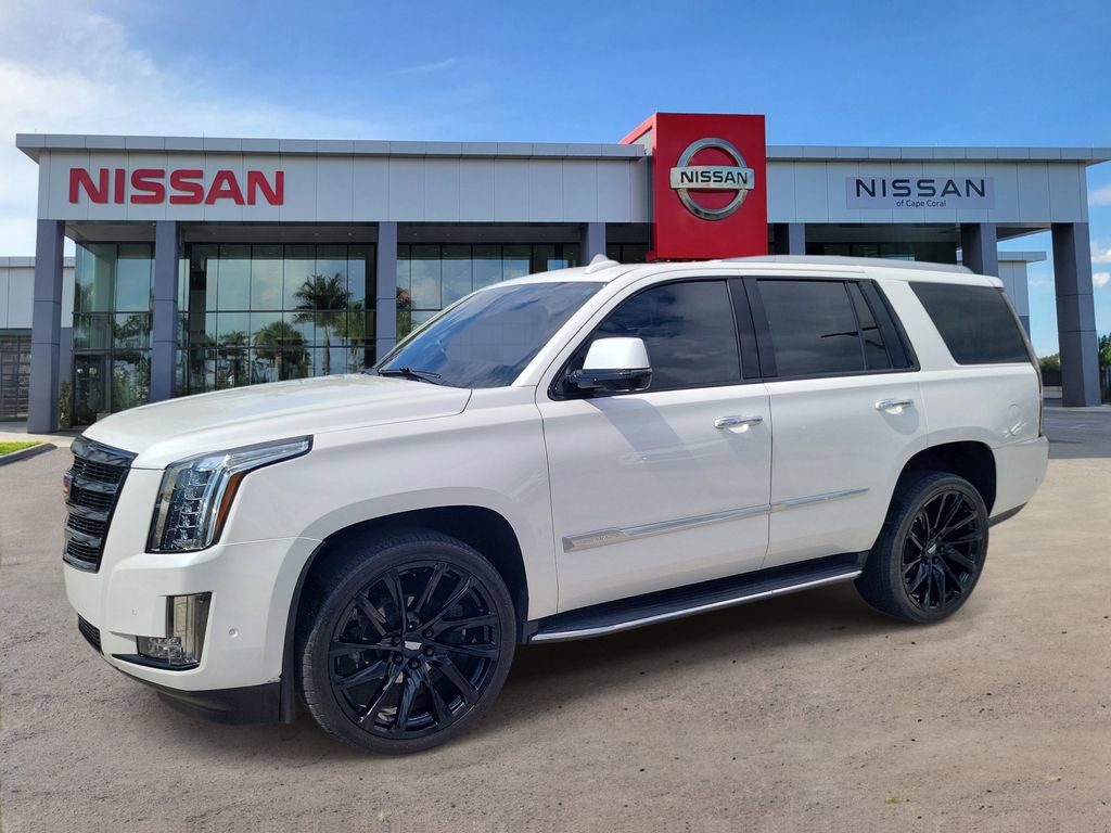 Used 2020 Cadillac Escalade Luxury RWD image 8