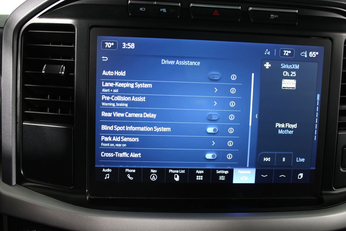 Used 2023 Ford F150 Lightning XLT AWD/4WD image 13