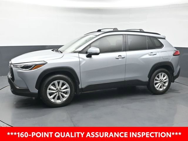 Certified 2024 Toyota Corolla Cross LE AWD/4WD image 2