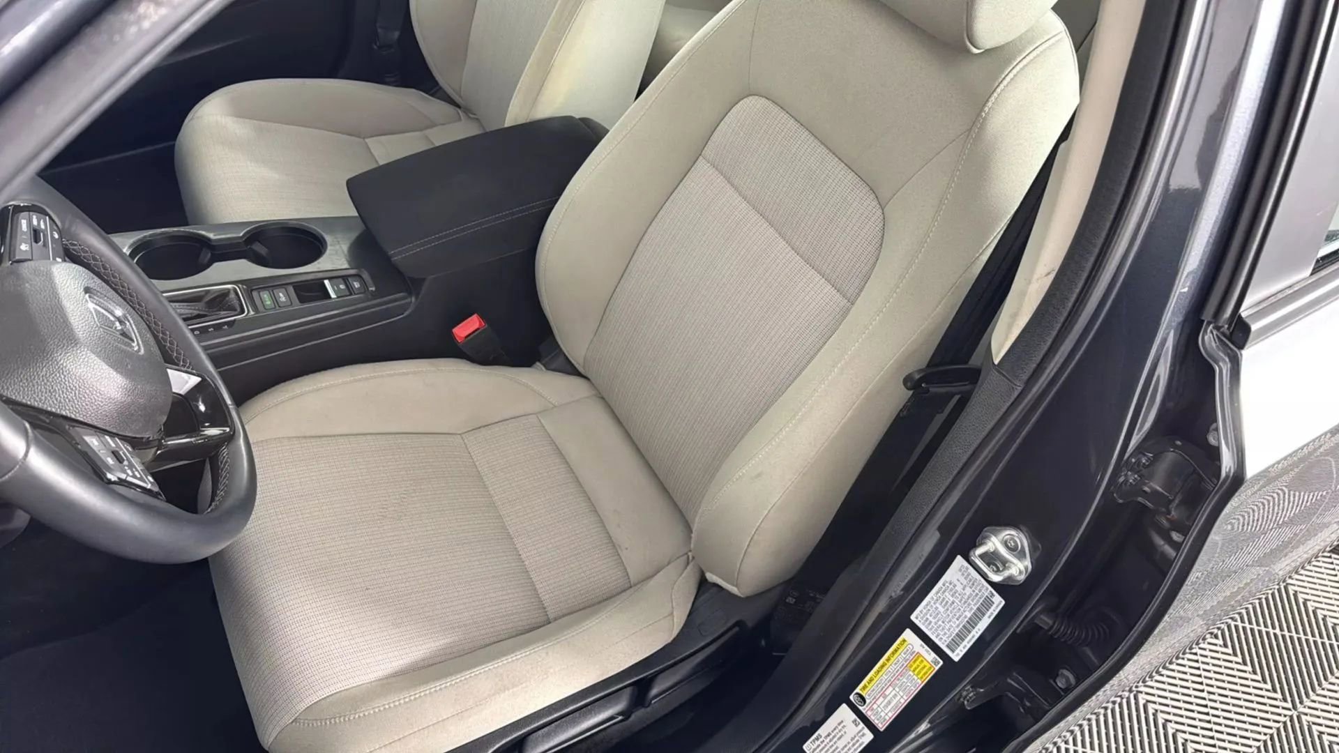 Used 2024 Honda Civic EX image 34