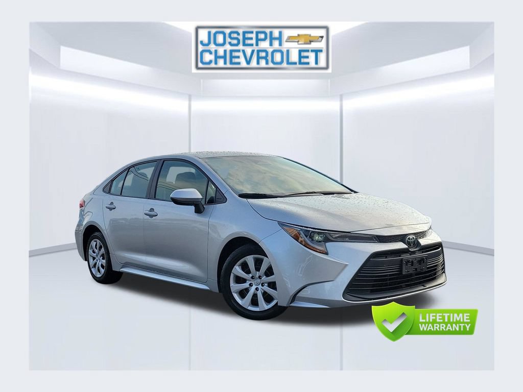 Used 2024 Toyota Corolla LE
