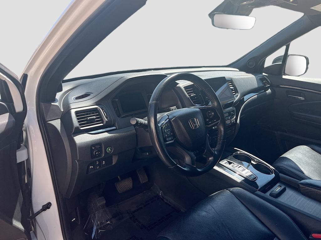 Used 2022 Honda Pilot Black Edition image 9